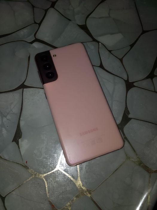 Продажа обмен samsung s21