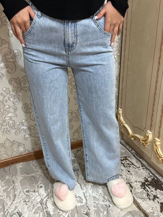 Джинсы, новые