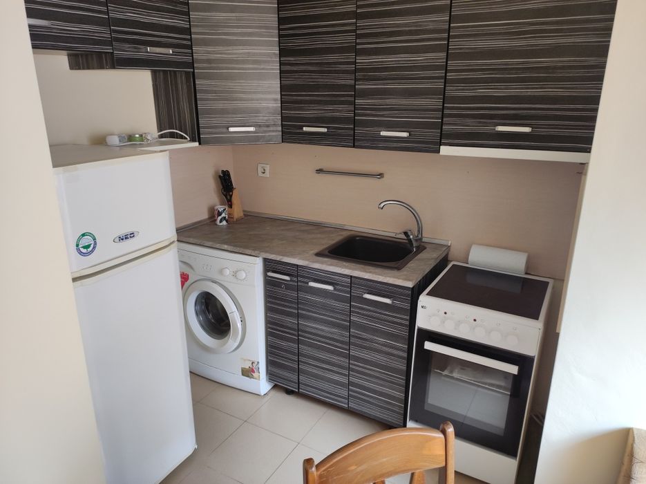 Дава се под наем Двустаен апартамент в Варна, Западна промишлена зона - 45 кв.м за 316.2 € - Снимка #3