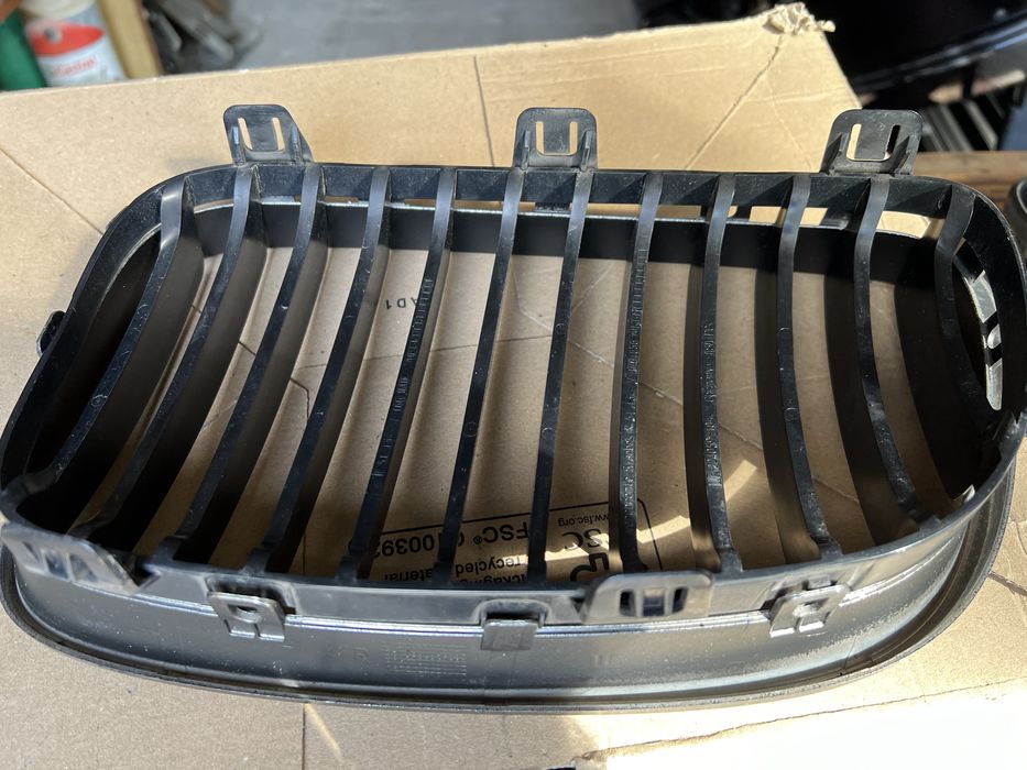 Оригинални черни бъбреци за BMW E81, E82, E87 facelift и Е88
