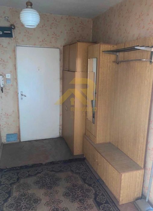 Продава се Двустаен апартамент в Трън - 76 кв.м за 343 €/кв.м - Снимка #6