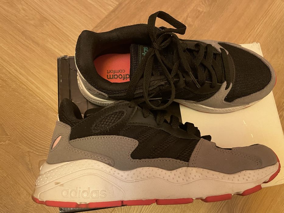 Incaltamine Adidas Marimea 38