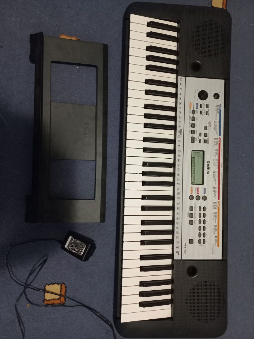 Yamaha ypt-260 синтезатор