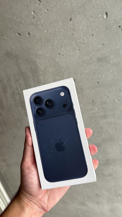Iphone 17 pro 512gb deep blue nou neverlocked
