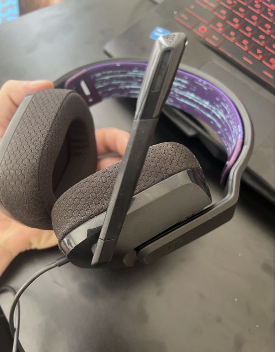 Logitech g335 слушалки