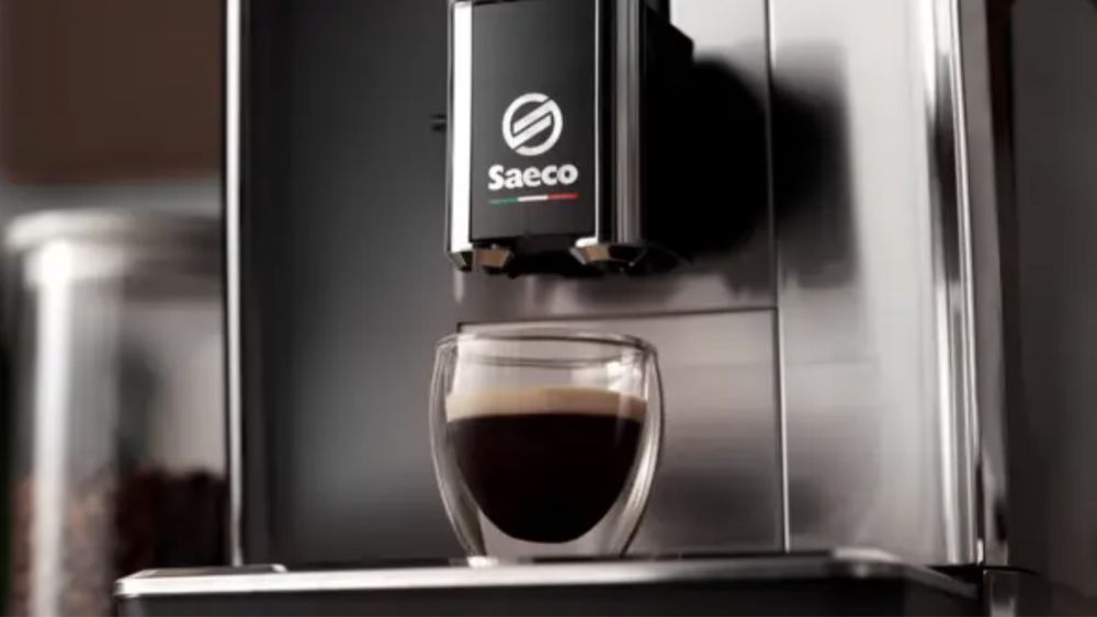 Кафеавтомат Saeco GranAroma SM6585/00 Автоматична капучино система