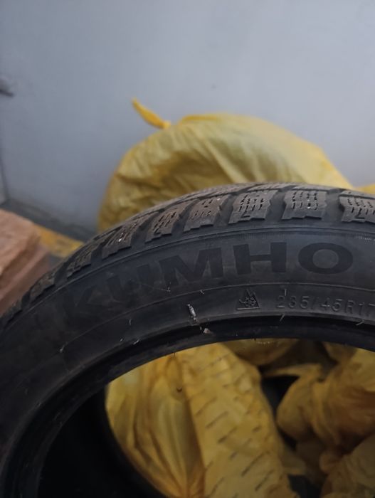 Шины зимние  kumho