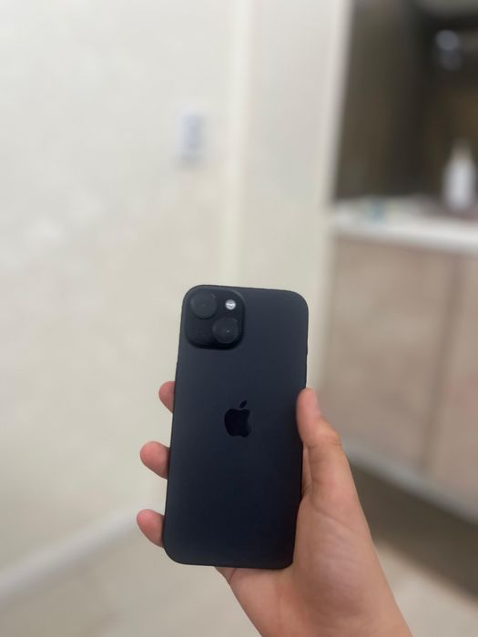 Продам или обменяю Iphone 15 в отличном состоянии