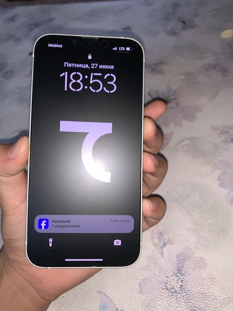 iPhone 13 128GB KH/A