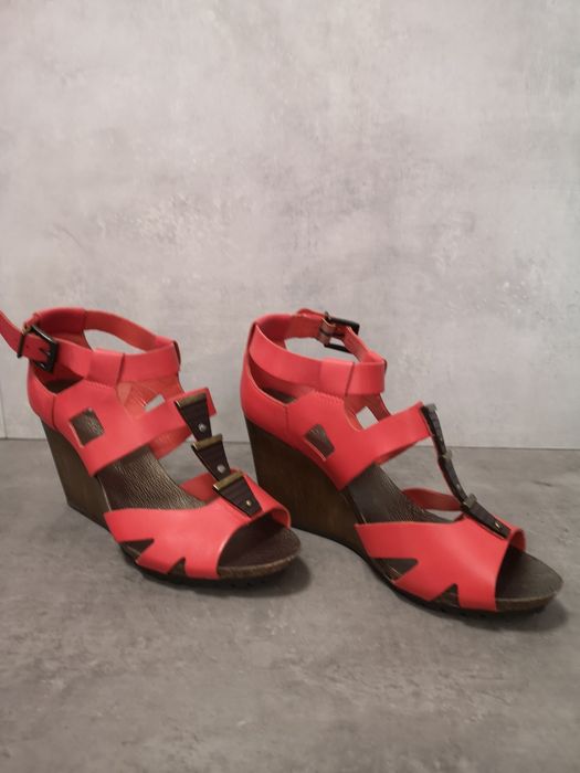 Сандали Clarks Нови номер 39 естествена кожа