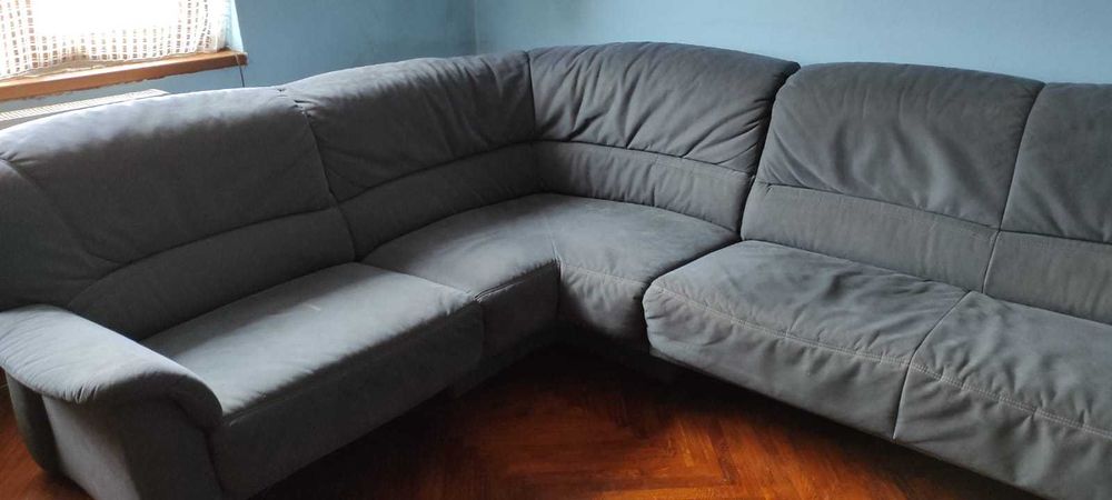 Colțar albastru din piele întoarsă, STARE PERFECTĂ 270 x 215