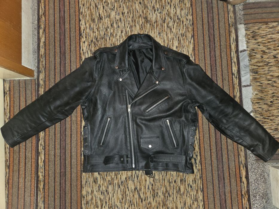 Рокерско яке (рокерия) от естествена кожа