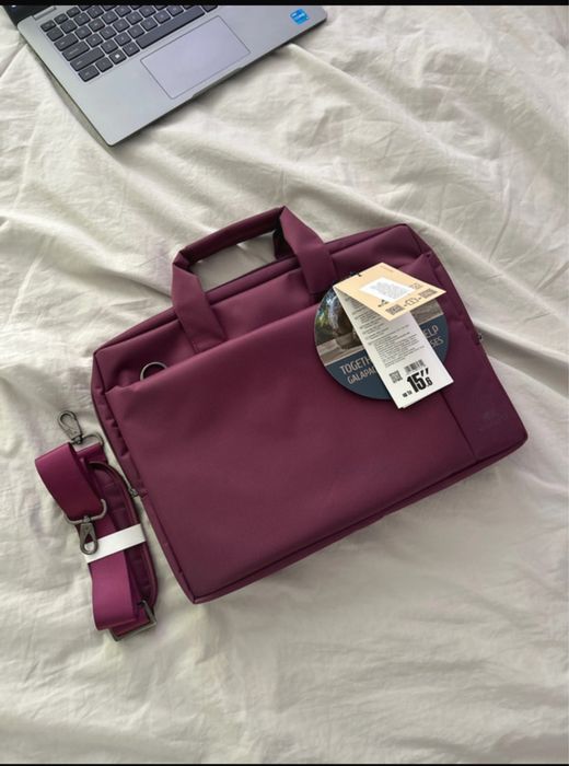 Geanta laptop Rivercase