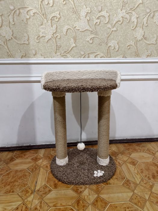 Когтеточка лежанка устойчивая качественный. Зоодомики