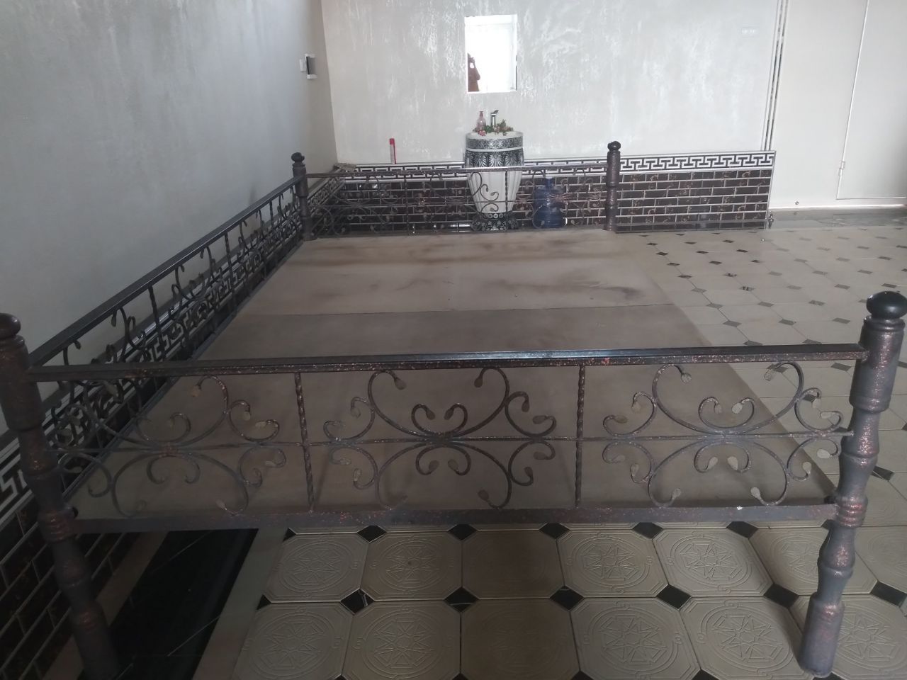 Karovat, temirlik