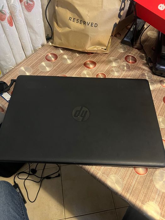 Hp 17.3” laptop i5 windows 11 pro