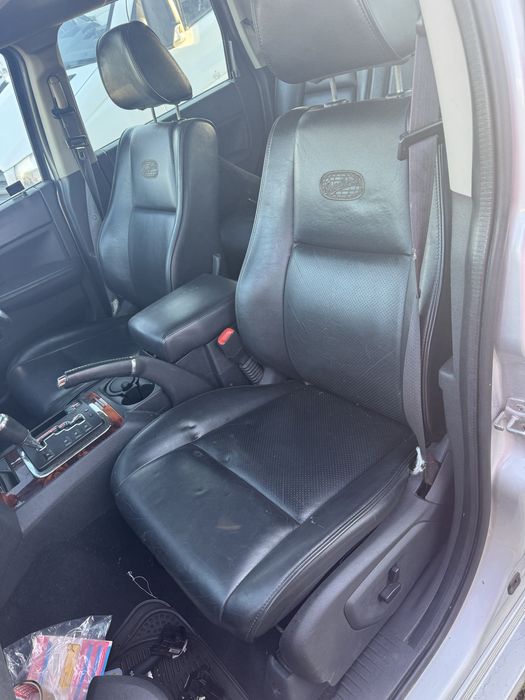 Scaune fata interior jeep grand cherokee 2005 pana in 2010