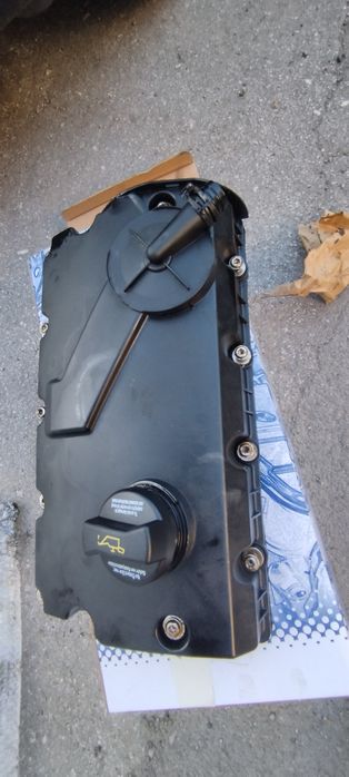 Капак клапани Ауди А4 2.0 TDI 8k