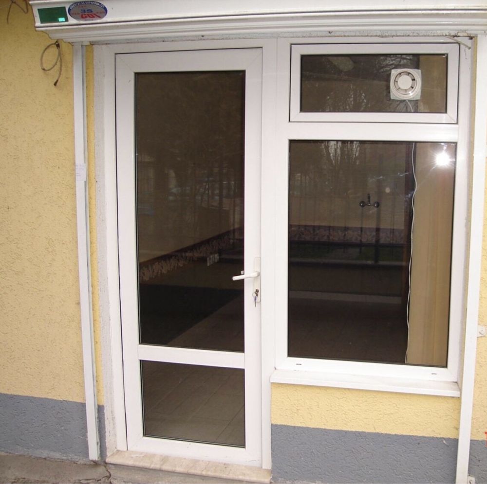 Офис, склад в центъра