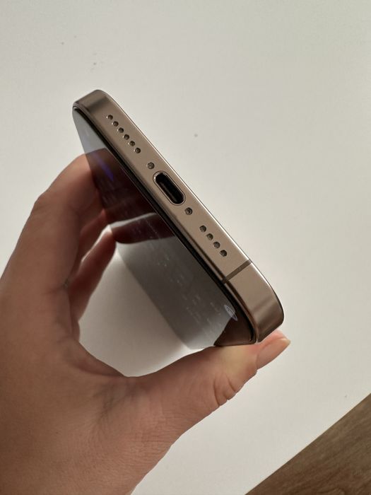 Iphone 16 promax desert titanium 256 gb