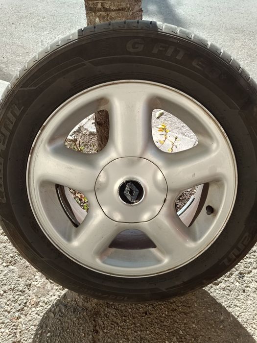 Vind jante cu cauciuc 185 ,65R15