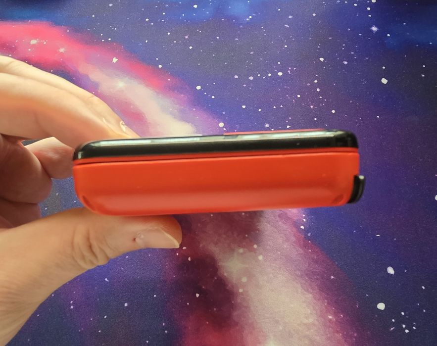 Nintendo 2ds xl pokeball edition