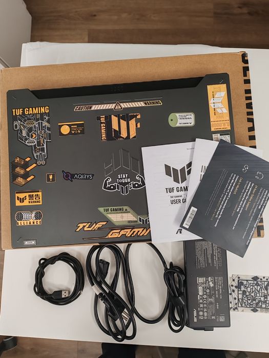 Laptop Asus Tuf Gaming F15 cod unic 1063 FULL BOX