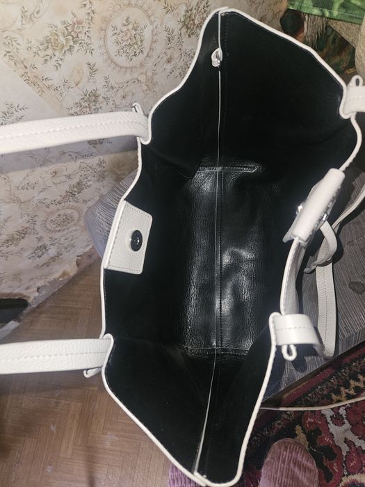 Дамска чанта Patrizia Pepe естествена кожа