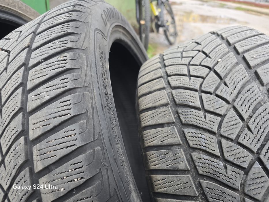 Зимни Гуми goodyear 235/45/18