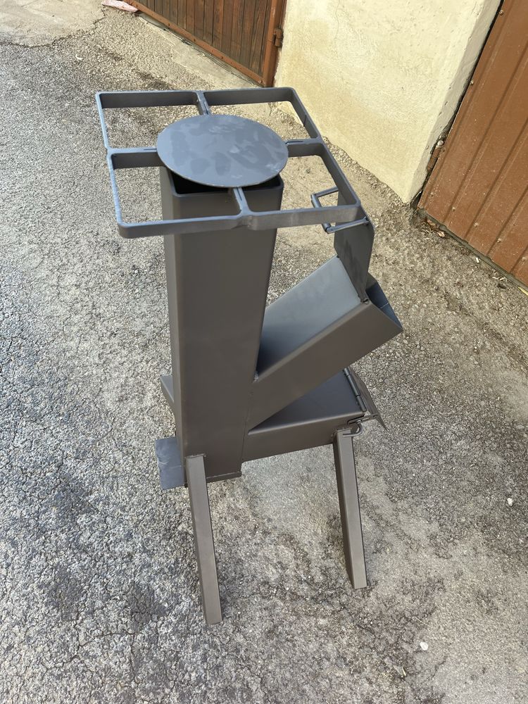 Soba rachetă cu capac detasabil