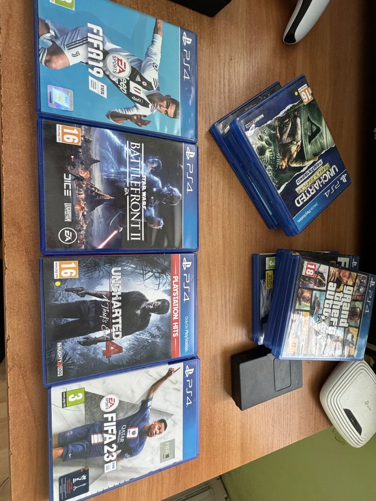 Плейстейшън 4 Слим.