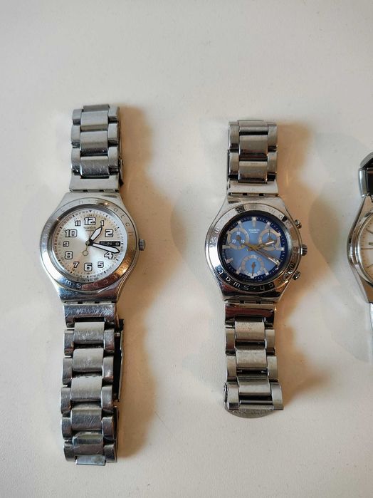 Лот от часовници Swatch Superdry