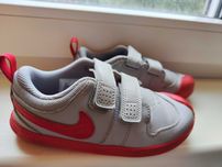 Детски маратонки Nike - естествена кожа 27 номер
