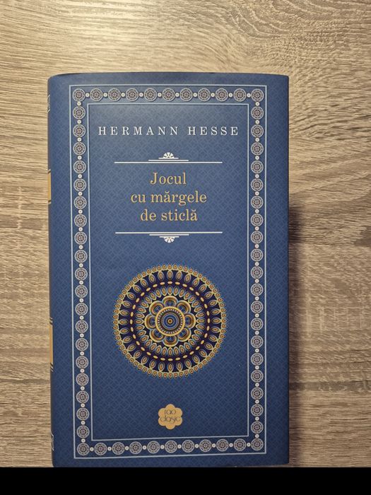 Jocul cu mărgele de sticla