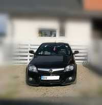 Opel Tigra benzina 1.6 decapotabila