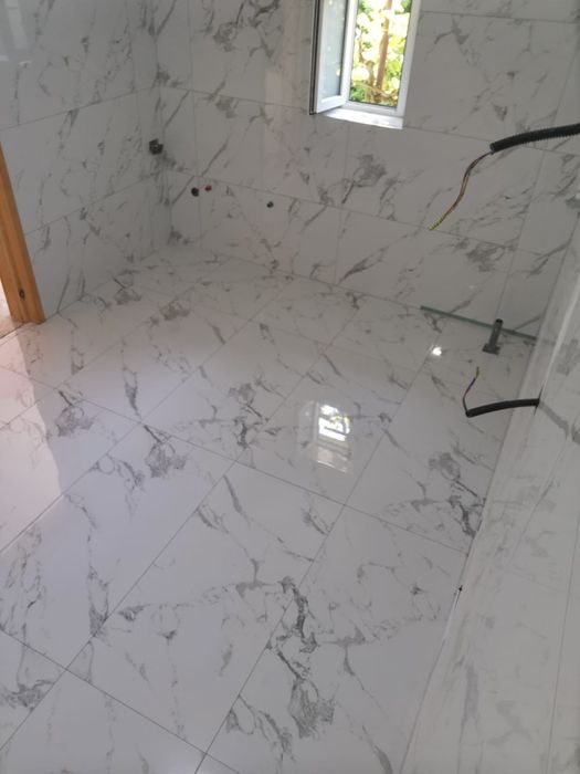 Gresie faianță la mp sau lucrare in suceava