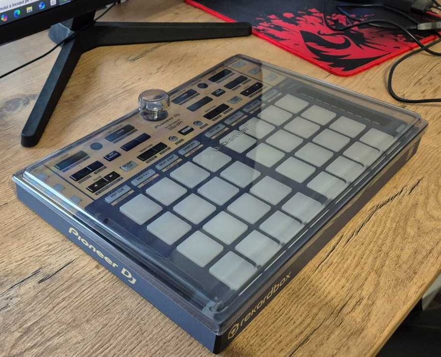 Vand Pioneer ddj flx 4 si Pioneer xp1