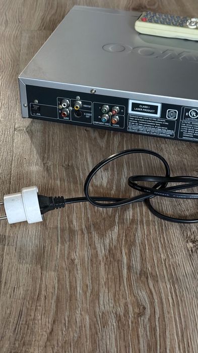 Daewoo DVD плейър DVG-8500N + дистанционно