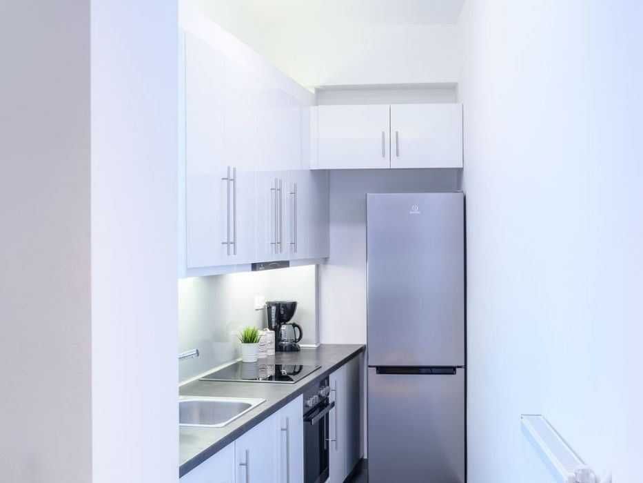 Дава се под наем Двустаен апартамент в София, Изток - 74 кв.м за 413.1 € - Снимка #2