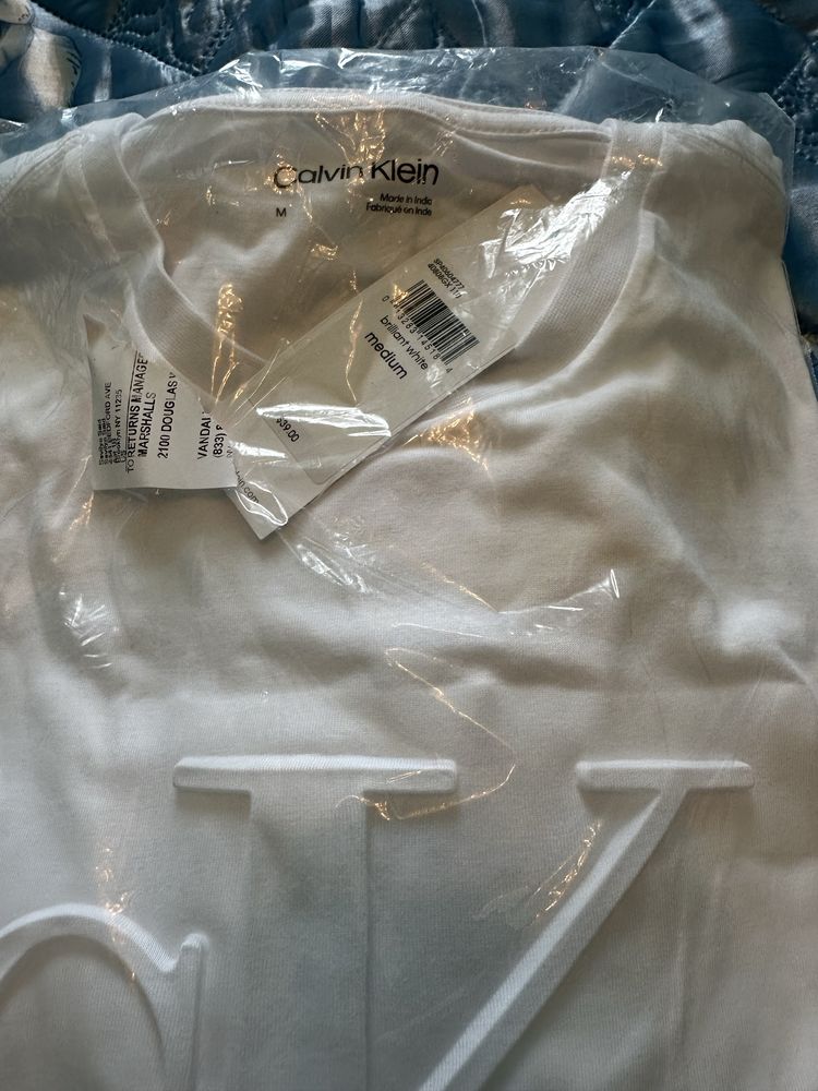 Футболки Calvin Klein short sleeve. Р. M и L.