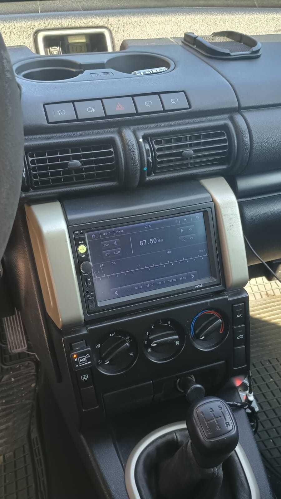 Vând LAND ROVER freelander GPL