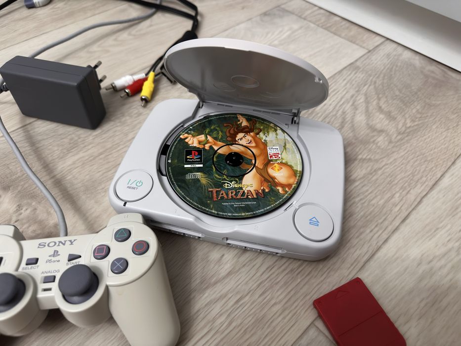 Продам прошитую PlayStation One | PS1 | PS1 Slim