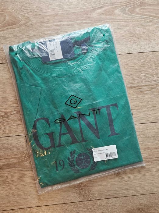 Tricou Gant, verde, logo supradimensionat ,L nou cu eticheta
