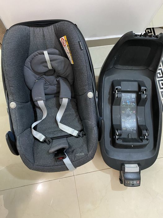 Vand carucior cu landou si scoica cu isofix