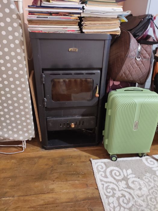 Камина с водна риза и помпа + 3 радятори