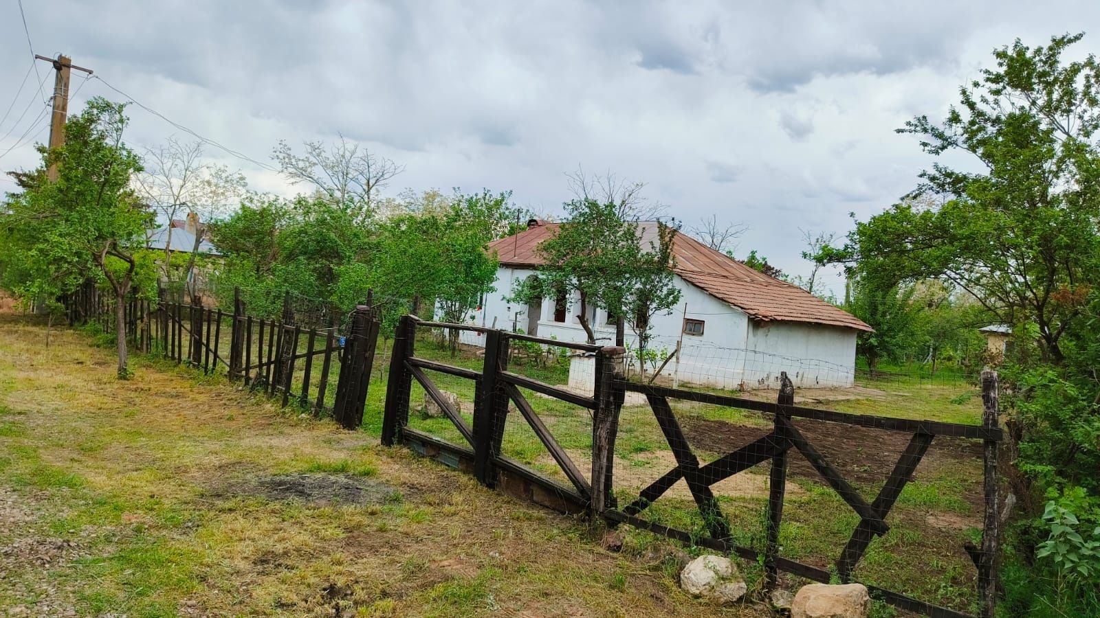 Casa sat Câmpeni, comuna Amaru, judetul Buzau de vânz