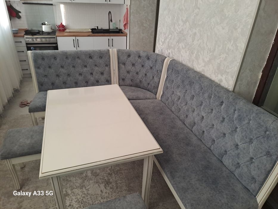 Ошхона уголками сотилади срочнога