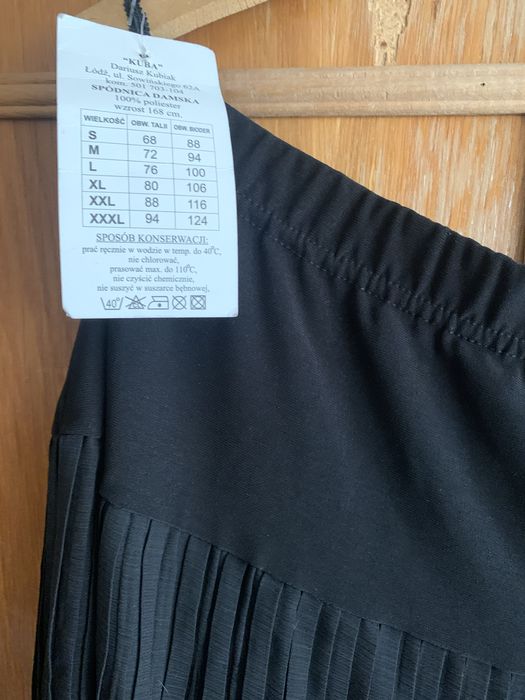 Fusta plisata neagra