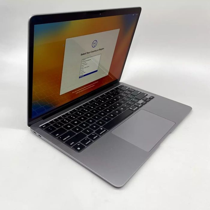 MacBook Air 13 inch 2019