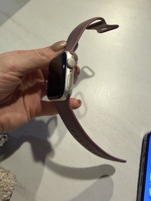 Set Apple : iphone 13 pro 256 Black , AirPods 3 si Apple Watch SE 2024